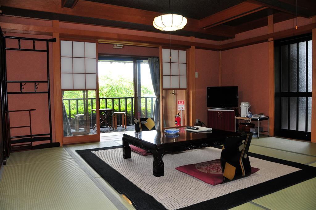 Yokohama Fujiyoshi Izuten Ito  Exterior foto